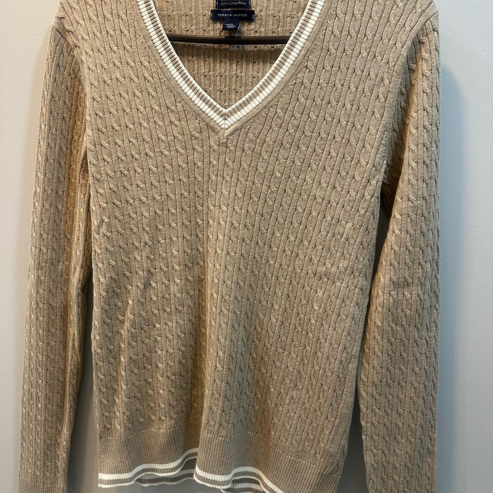 Tommy Hilfiger Pima Cotton Cable Knit V-Neck Sweater Size M Classic Preppy